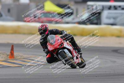 media/Jan-15-2023-SoCal Trackdays (Sun) [[c1237a034a]]/Turn 2 Set 2 (1155am)/